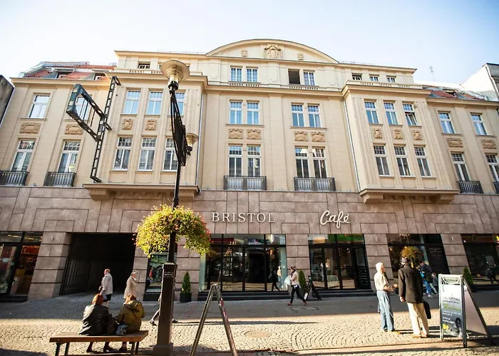 Bristol Aparthotel Bytom